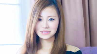 ETQT-042 For some reason, tea is sold in vending machines? Manaka chose corn potage. What a cheap woman!