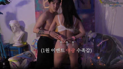 여친_앞에서_딴_여자랑_섹시_화보_찍는_남친 [레드걸 한국야동,최신야동,무료야동]